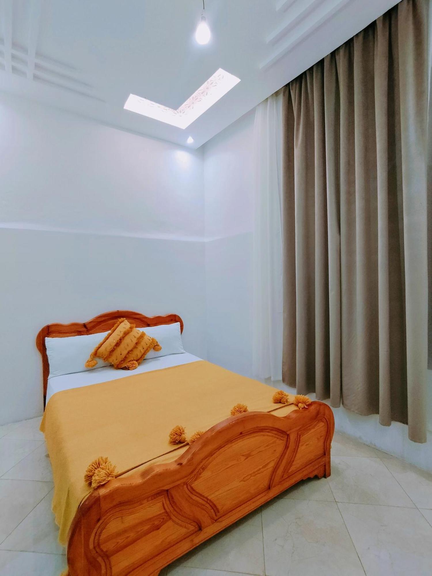 Apartment Avec Terrasse Privé *